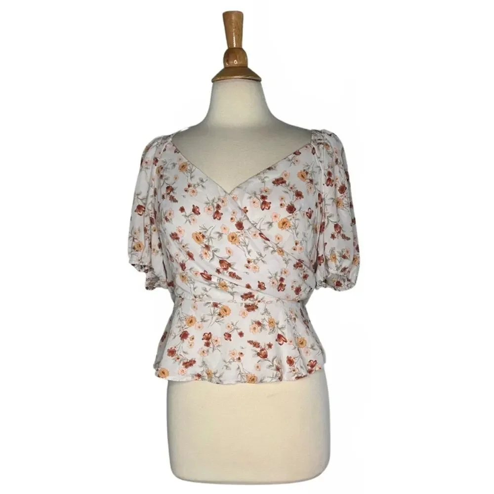 Astr The Label Puff Sleeve Wrap Blouse Floral Girly Cottagecore C2